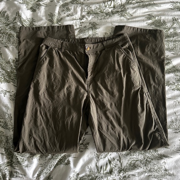 Vuori Cargo Pants - Picture 4 of 5